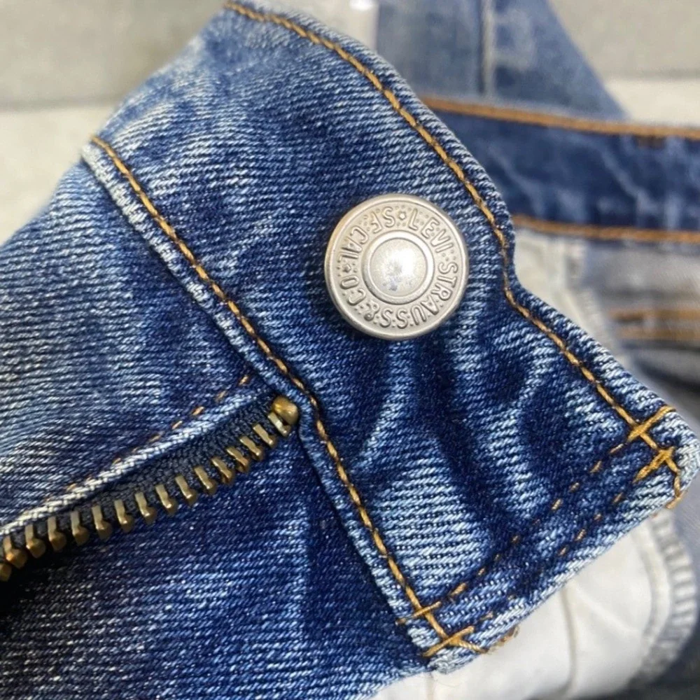 Levi's 541 Athletic Taper Jeans Men's 40x32 Medium Wash Denim Classic Fit EUC